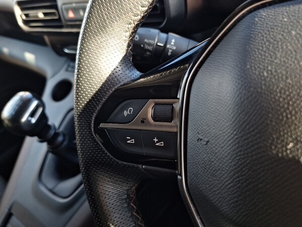Used Peugeot Rifter 2020 for sale - 76275800: Photo 14