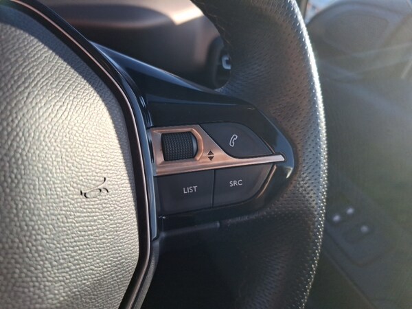 Used Peugeot Rifter 2020 for sale - 76275800: Photo 15