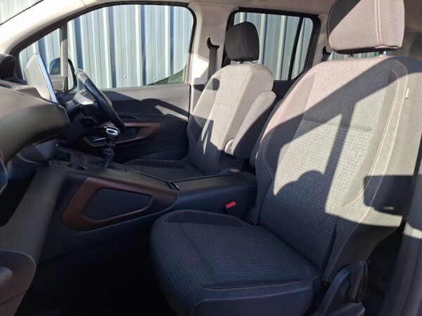 Used Peugeot Rifter 2020 for sale - 76275800: Photo 5