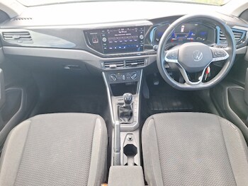 Used Volkswagen Polo 2024 for sale - 78827276: Photo