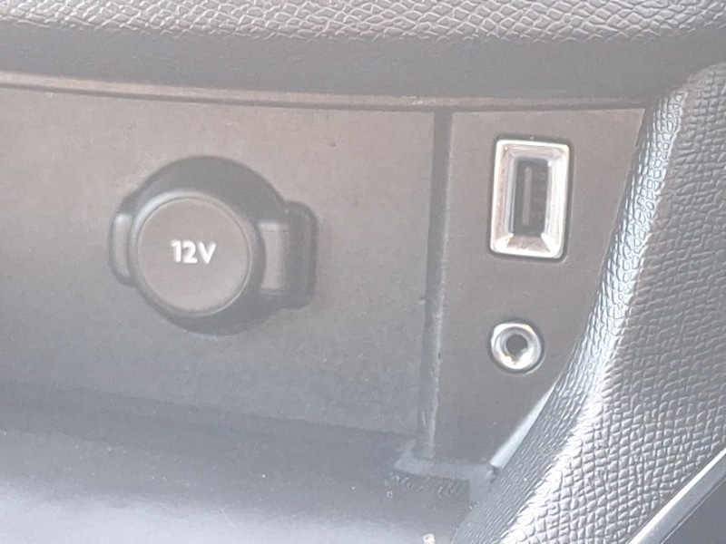 Used Peugeot 308 2017 for sale - 77969392: Photo 14