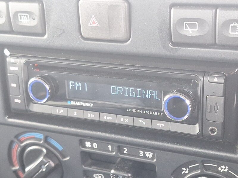 Used Land Rover Defender 2011 for sale - 77265598: Photo 10