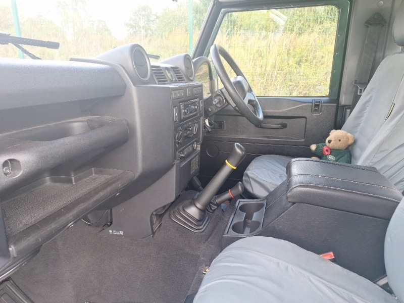 Used Land Rover Defender 2011 for sale - 77265598: Photo 5