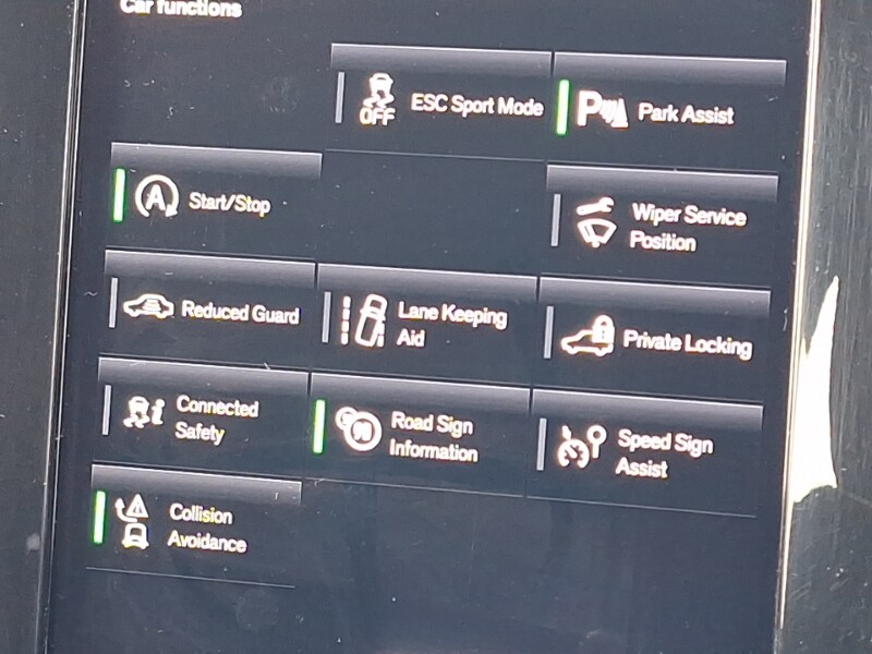 Used Volvo XC40 2020 for sale - 77964318: Photo 11