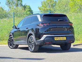 Used Peugeot 5008 2025 for sale - 78940649: Photo