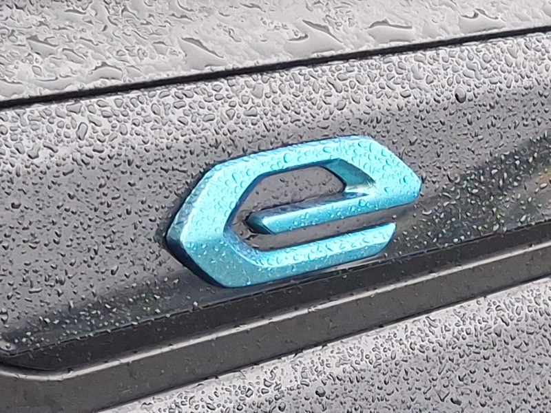 Used Peugeot 2008 2023 for sale - 77360978: Photo 12