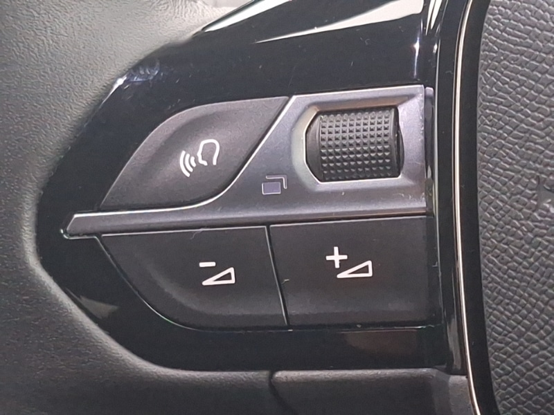 Used Peugeot 2008 2023 for sale - 77360978: Photo 18