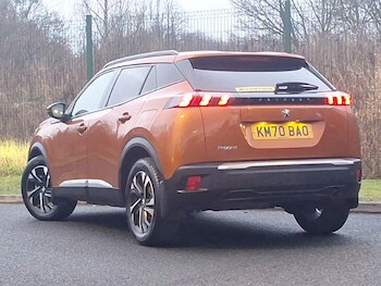 Used Peugeot 2008 2020 for sale - 77475990: Photo