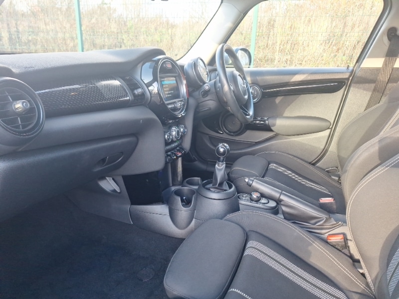 Used MINI Hatch 2019 for sale - 77717246: Photo 5