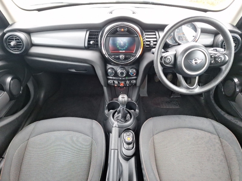 Used MINI Hatch 2019 for sale - 78146897: Photo 2