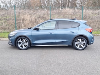 Used Ford Focus 2020 for sale - 78563696: Photo