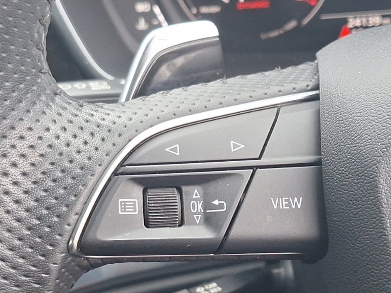 Used Audi RS Q3 2023 for sale - 77939249: Photo 18