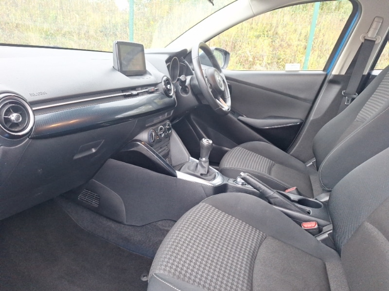 Used Mazda Mazda2 2017 for sale - 76160619: Photo 5