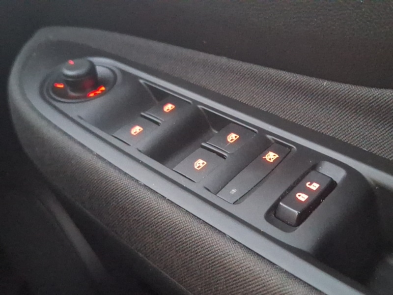 Used Vauxhall Mokka 2015 for sale - 77265620: Photo 16