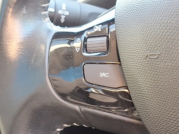Used Peugeot 308 2018 for sale - 76289291: Photo 18