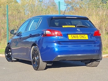 Used Peugeot 308 2018 for sale - 76289291: Photo 3
