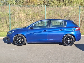 Used Peugeot 308 2018 for sale - 76289291: Photo 4
