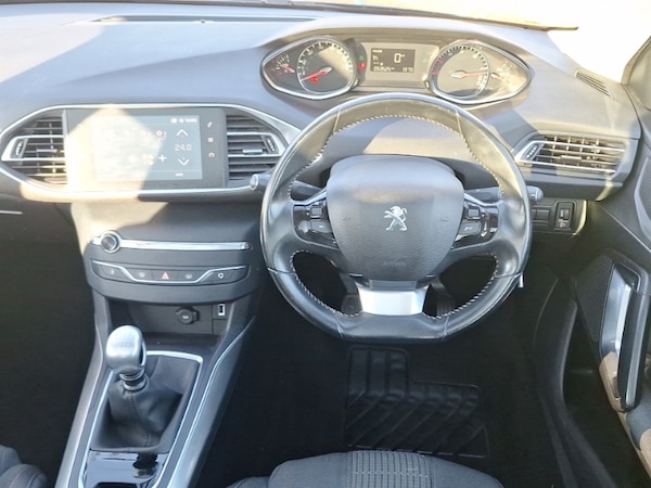 Used Peugeot 308 2018 for sale - 76289291: Photo 7