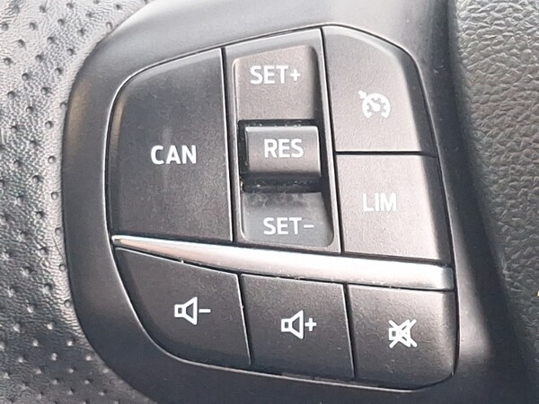 Used Ford Focus 2023 for sale - 76269222: Photo 18
