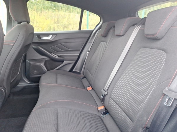 Used Ford Focus 2023 for sale - 76269222: Photo 6