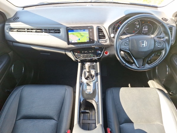 Used Honda HR-V 2020 for sale - 76052904: Photo 2