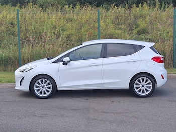 Used Ford Fiesta 2018 for sale - 79536744: Photo