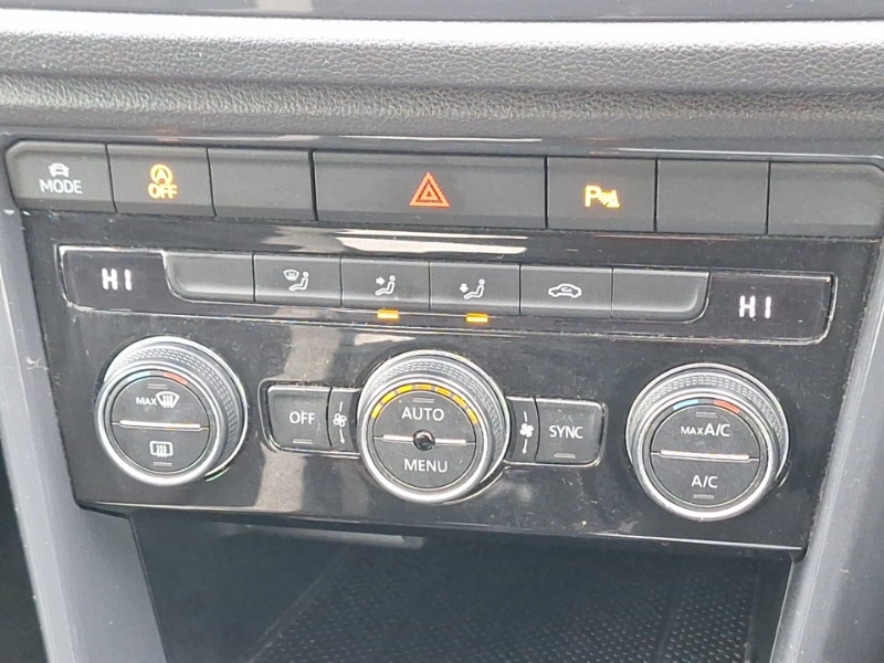 Used Volkswagen T-Roc 2019 for sale - 78033430: Photo 12