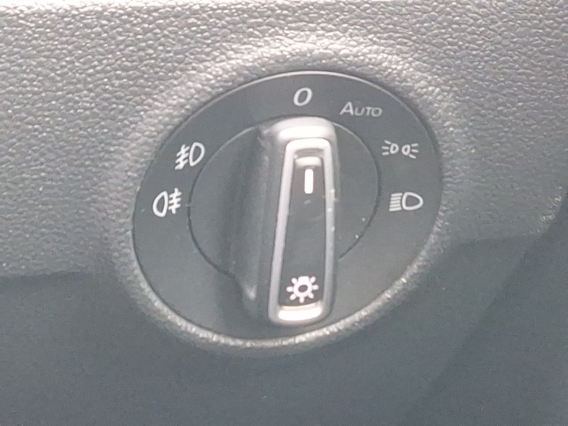 Used Volkswagen T-Roc 2019 for sale - 78033430: Photo 17