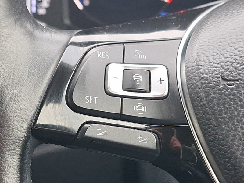 Used Volkswagen T-Roc 2019 for sale - 78033430: Photo 18