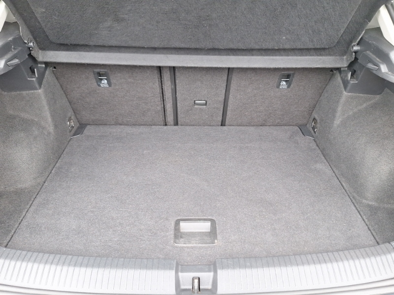 Used Volkswagen T-Roc 2019 for sale - 78033430: Photo 8