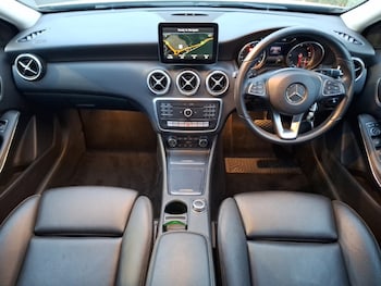 Used Mercedes-Benz A-Class 2017 for sale - 77251704: Photo