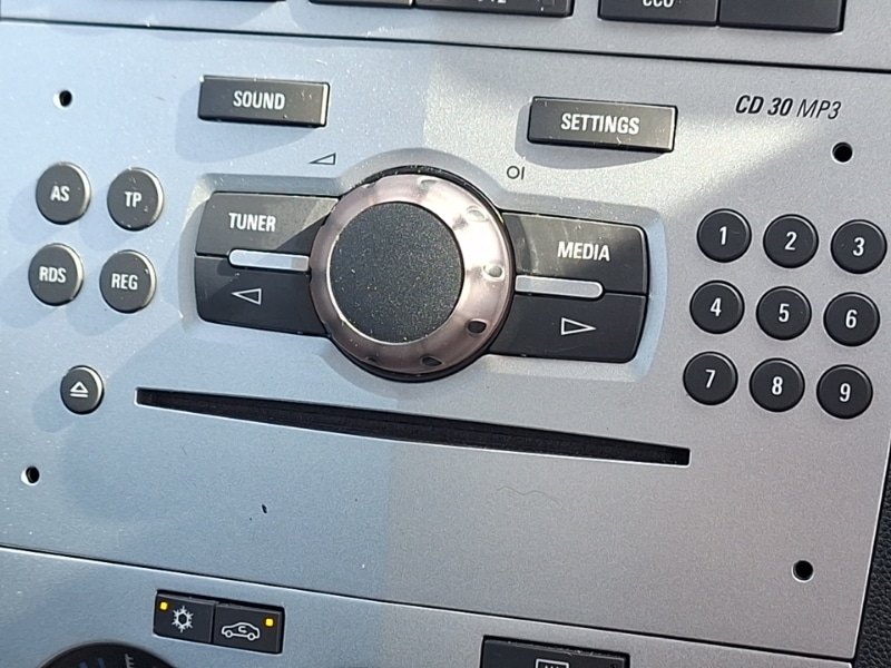 Used Vauxhall Corsa 2014 for sale - 78113830: Photo 15