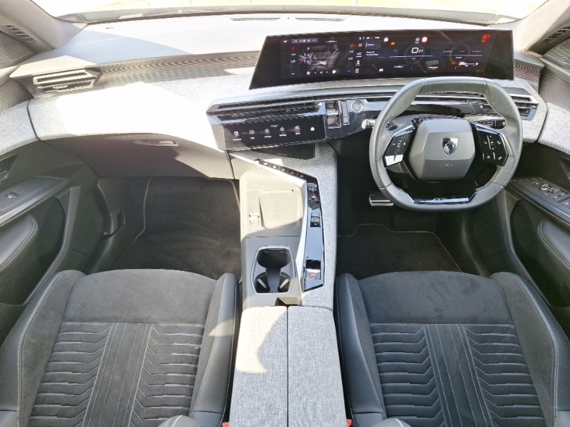 Used Peugeot 3008 2024 for sale - 76924801: Photo 2