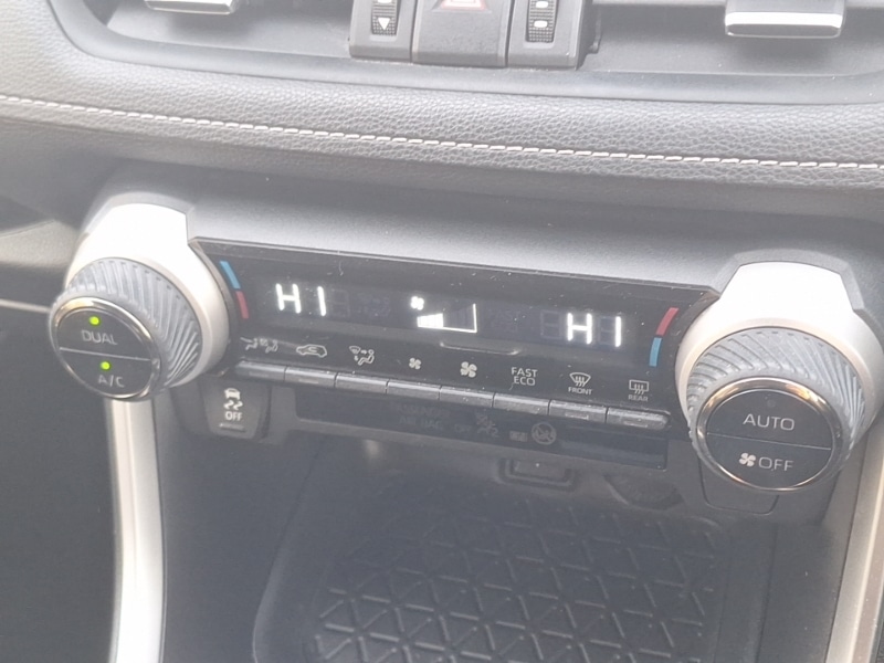 Used Toyota RAV4 2022 for sale - 76492956: Photo 12