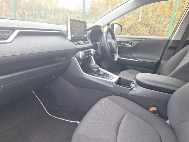 Used Toyota RAV4 2022 for sale - 76492956: Photo 5