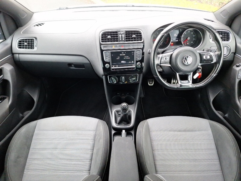 Used Volkswagen Polo 2017 for sale - 77623151: Photo 2