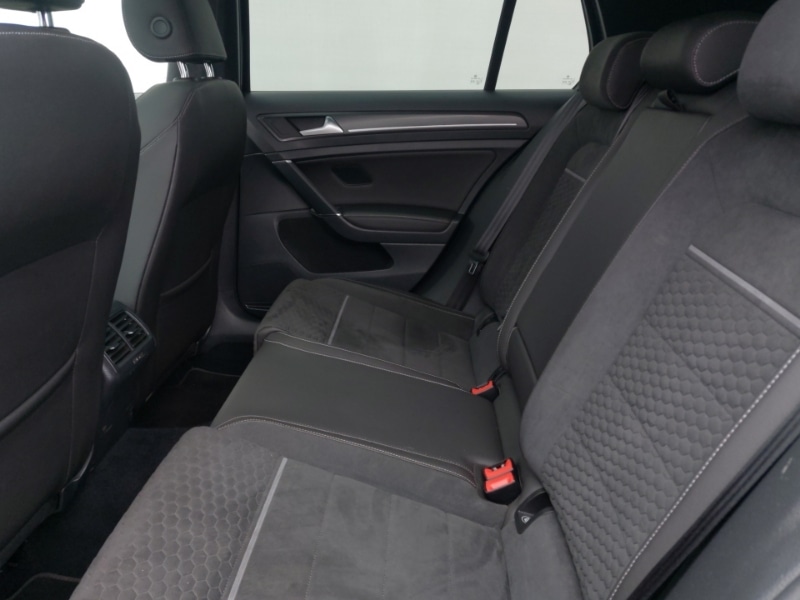 Used Volkswagen Golf 2018 for sale - 76543303: Photo 6