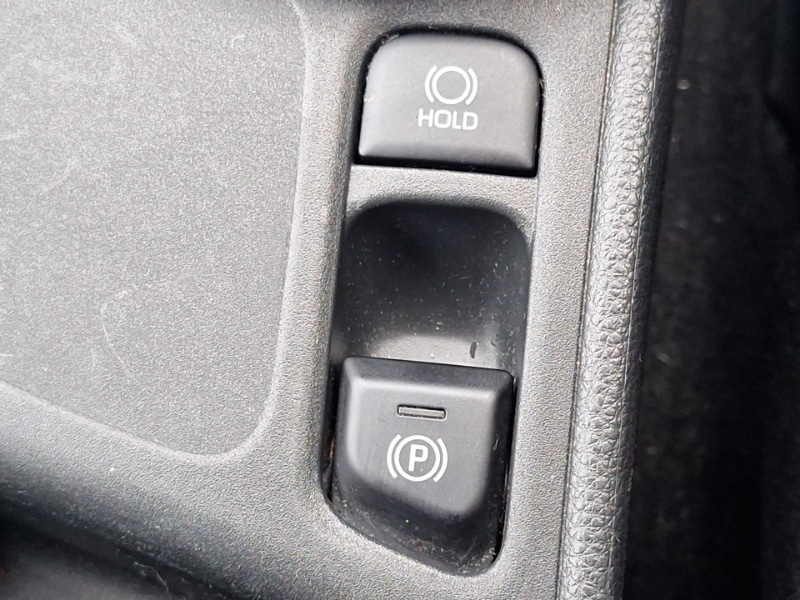 Used Toyota Yaris Cross 2022 for sale - 76511525: Photo 16