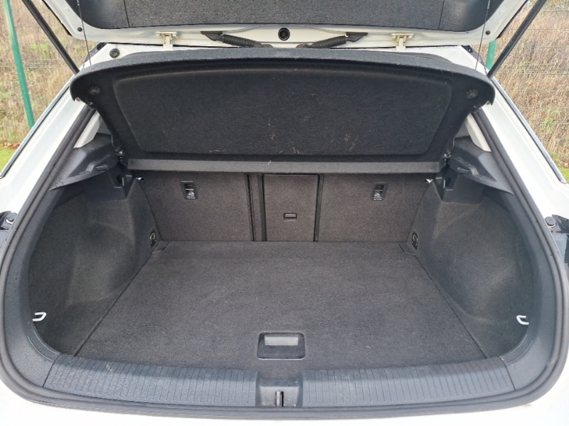 Used Volkswagen T-Roc 2019 for sale - 76893811: Photo 8