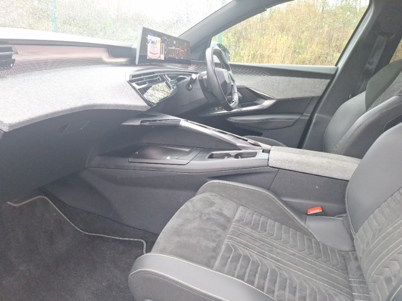 Used Peugeot 3008 2024 for sale - 76579120: Photo 5