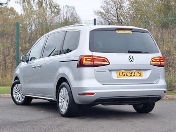 Used Volkswagen Sharan 2018 for sale - 76418778: Photo
