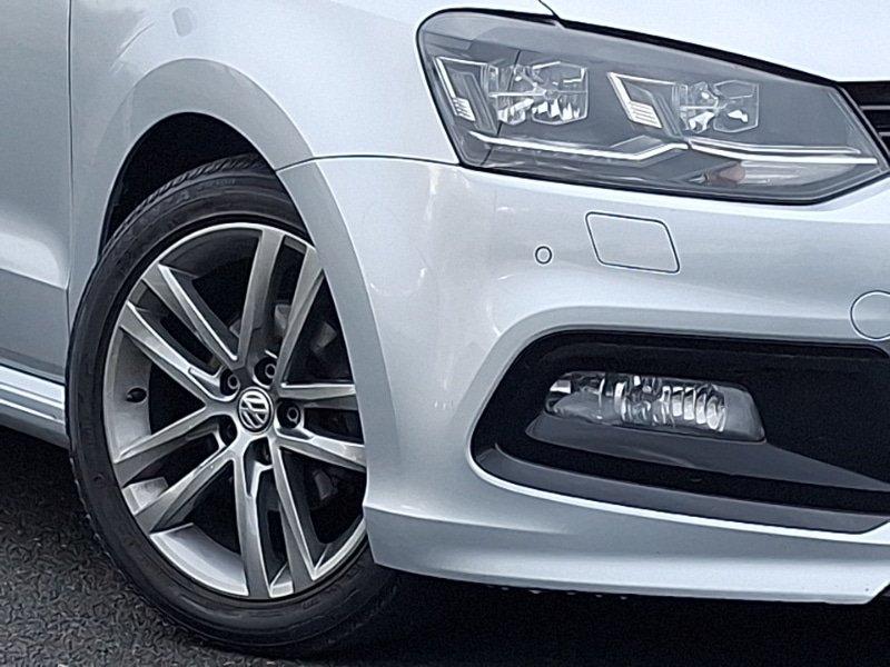 Used Volkswagen Polo 2017 for sale - 77644297: Photo 9