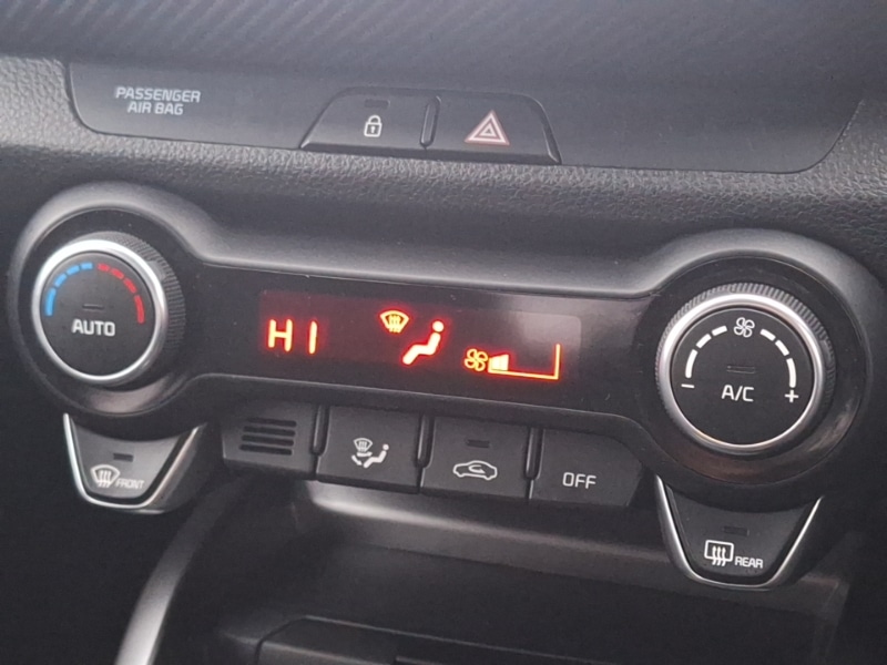 Used Kia Stonic 2022 for sale - 77289662: Photo 12