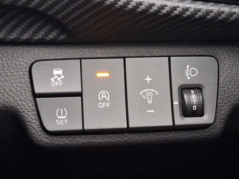 Used Kia Stonic 2022 for sale - 77289662: Photo 15