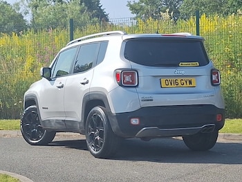 Used Jeep Renegade 2016 for sale - 79214115: Photo