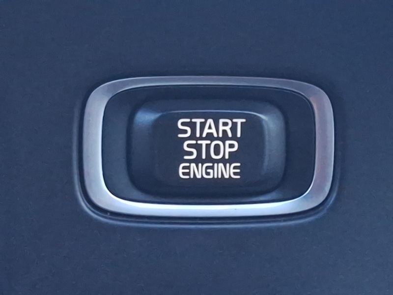 Used Volvo V40 2016 for sale - 77379677: Photo 13