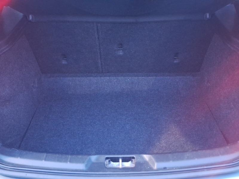 Used Volvo V40 2016 for sale - 77379677: Photo 8