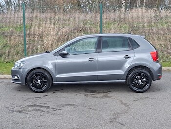 Used Volkswagen Polo 2017 for sale - 78066139: Photo