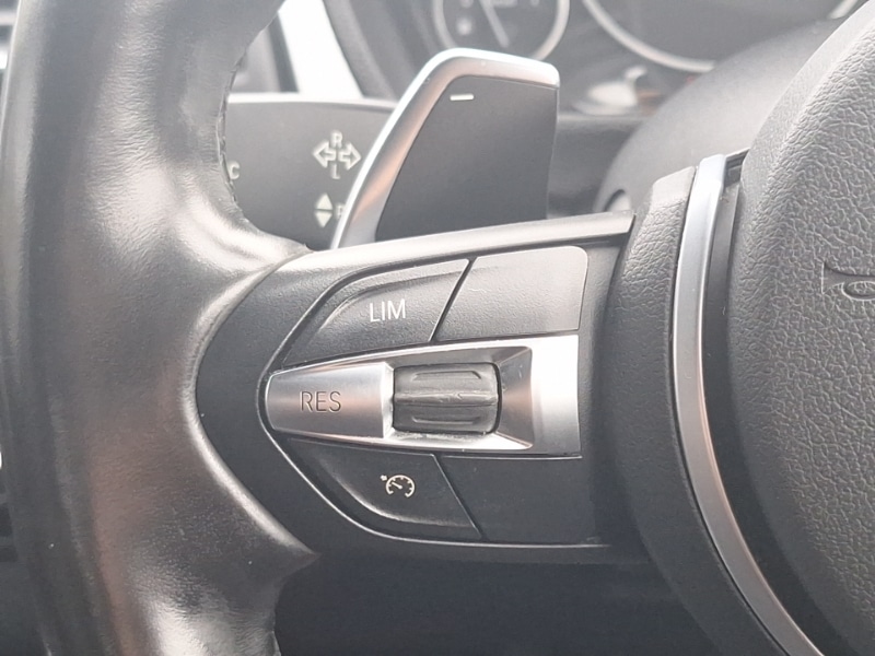 Used BMW 3 Series 2018 for sale - 77458101: Photo 18