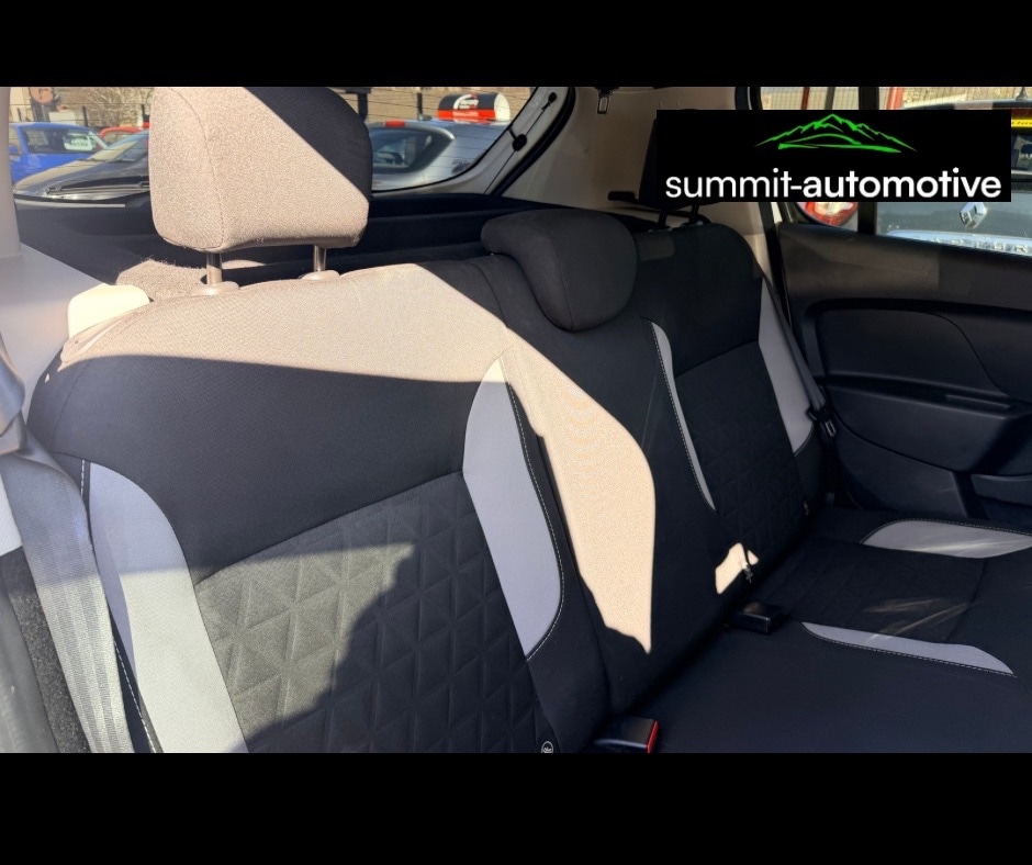 Used Dacia Sandero Stepway 2015 for sale - 77916183: Photo 12